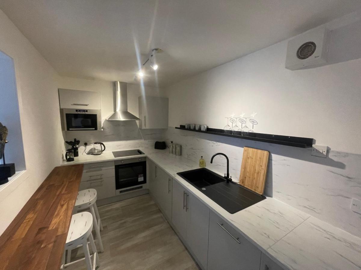 Alpine Apartments - 2 Blairgowrie and Rattray Екстер'єр фото